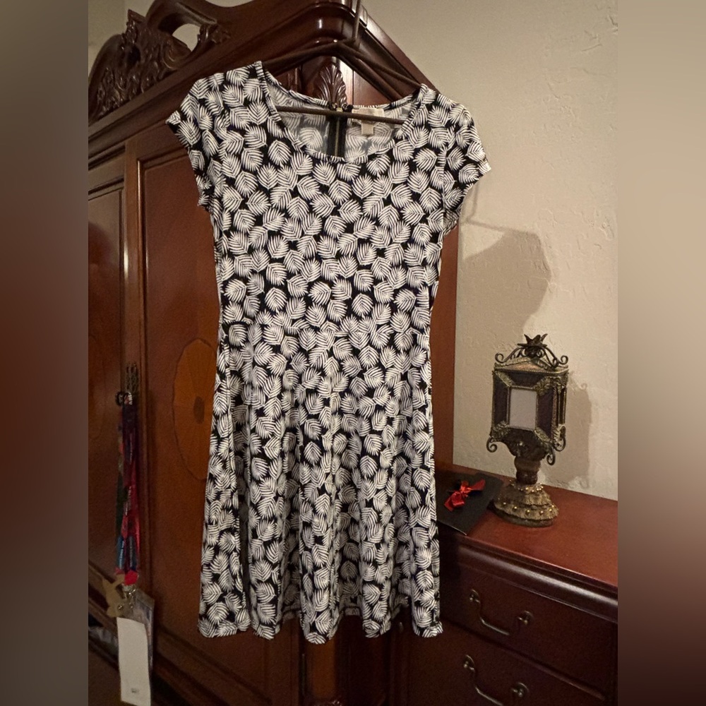 Michael Kors Black and White Floral Fit-and-Flare Mini Dress